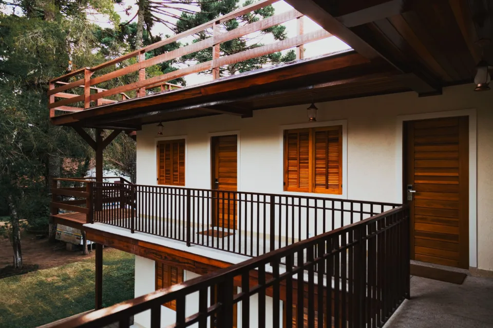 Góc hiên nhà tại Võ Kinh